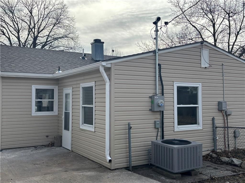 3423 JACKSON Street — photo 8