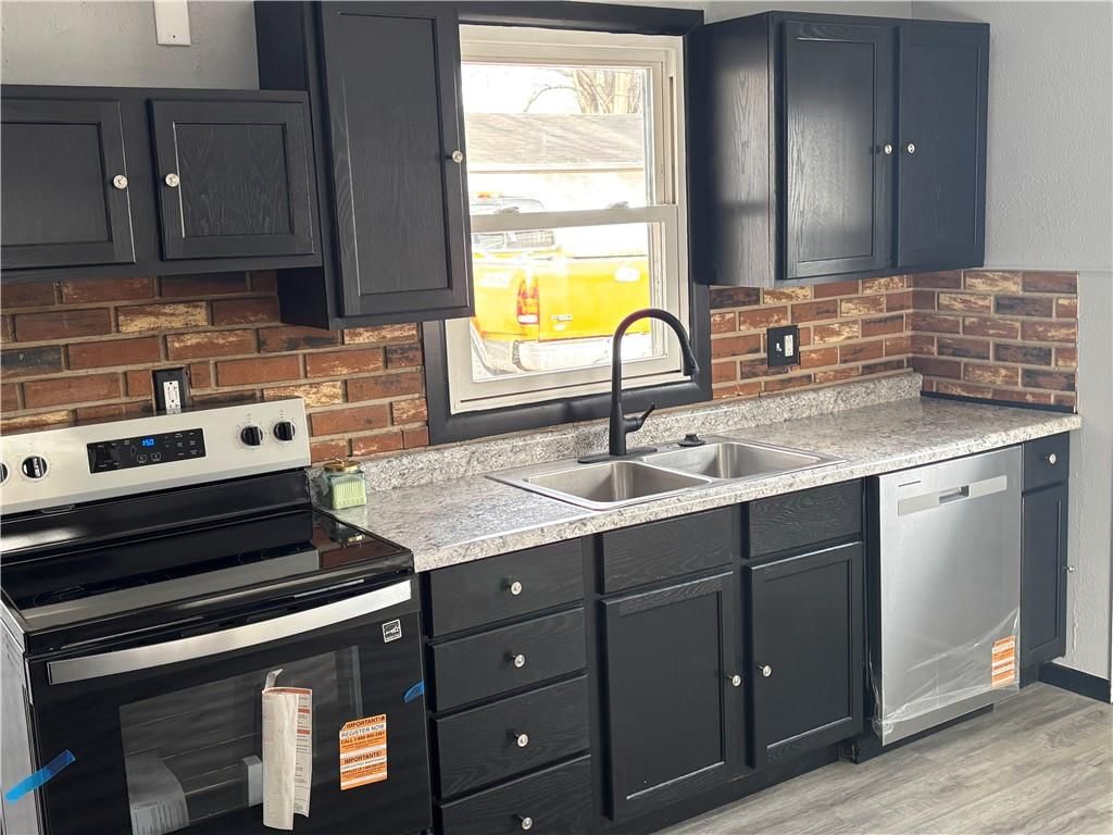 3423 JACKSON Street — photo 17