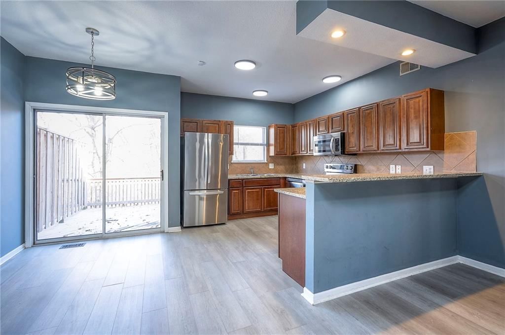 10538 E 45th Terrace — photo 10
