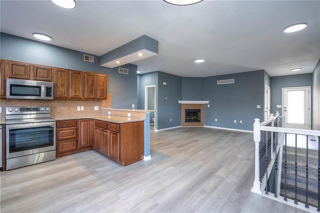 10538 E 45th Terrace — photo 14
