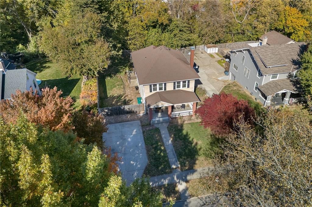 2111 Lovers Lane — photo 4
