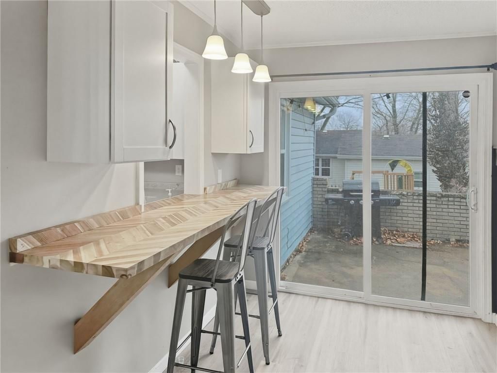 1205 Alexander Street — photo 9
