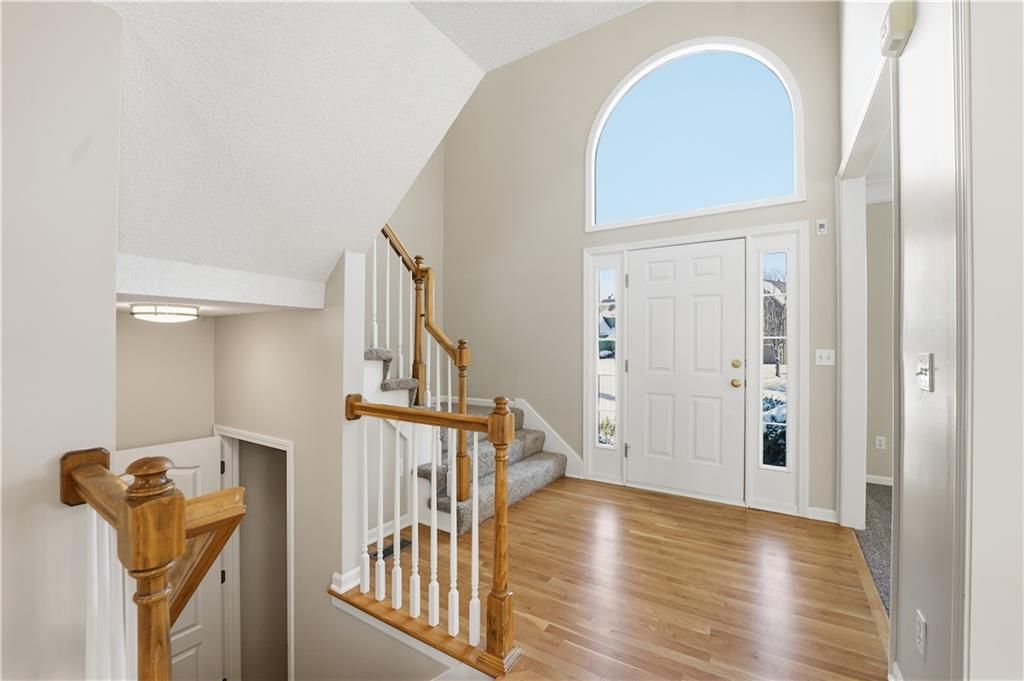 12131 Goodman Street — photo 3