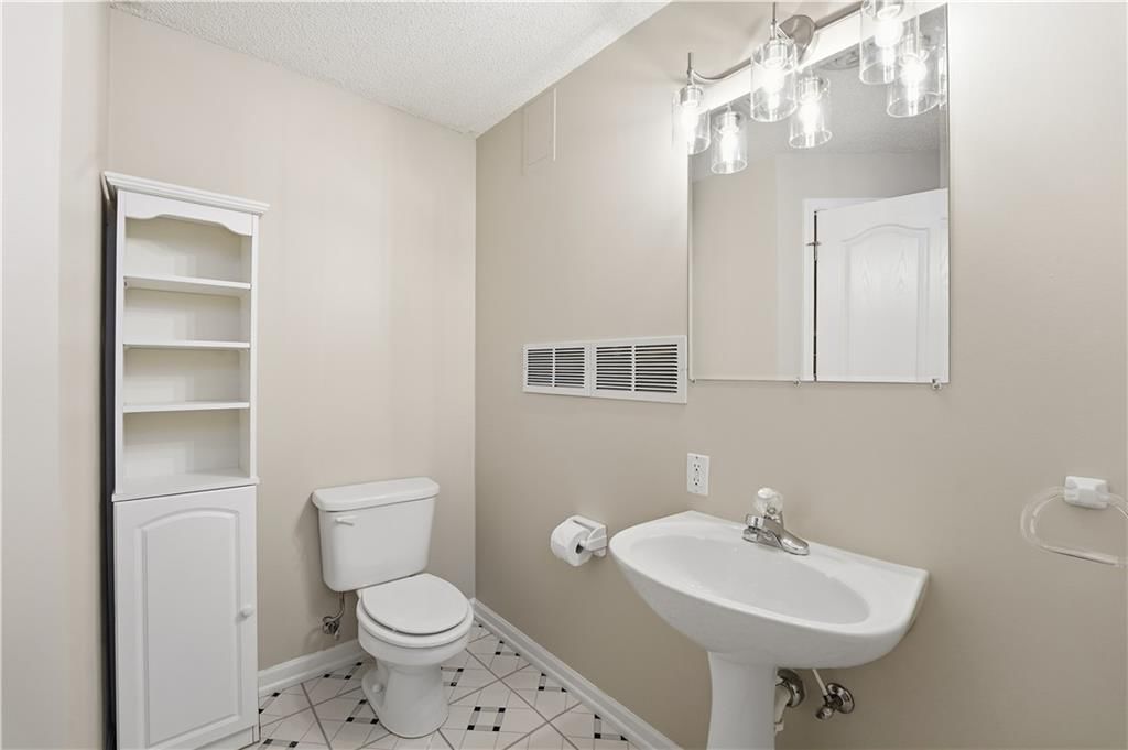 12131 Goodman Street — photo 51