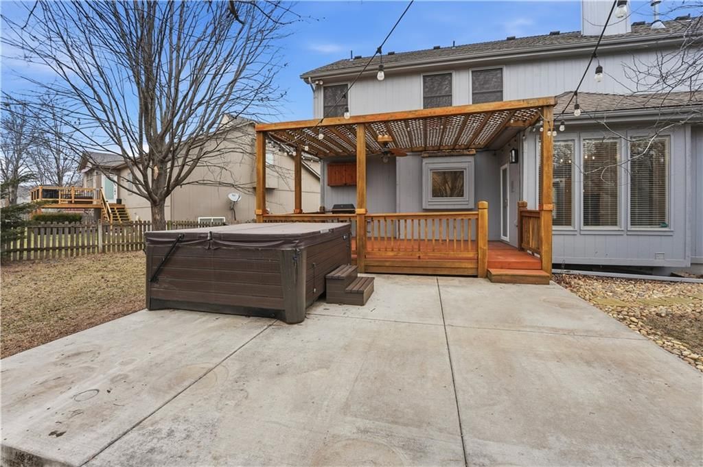 12131 Goodman Street — photo 57