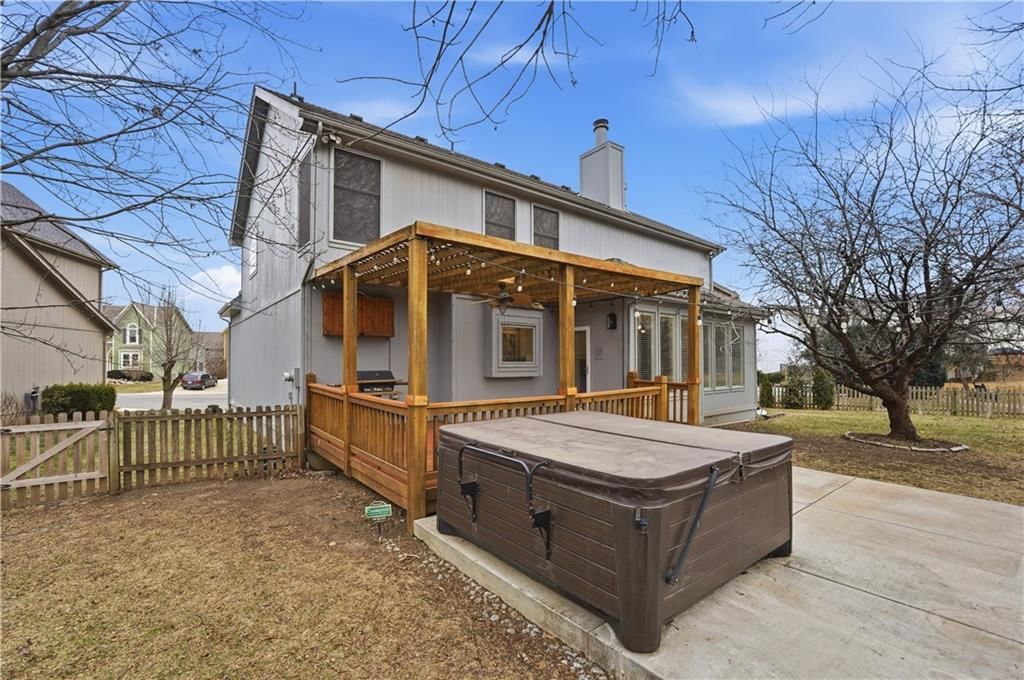 12131 Goodman Street — photo 58