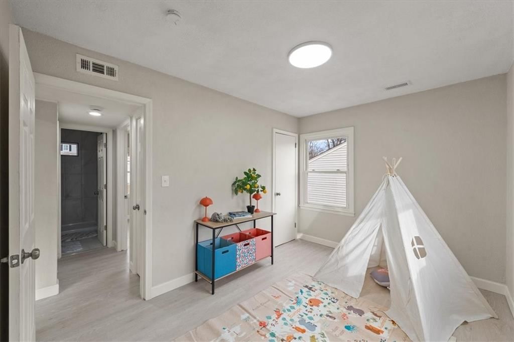 2606 Woodend Avenue — photo 19