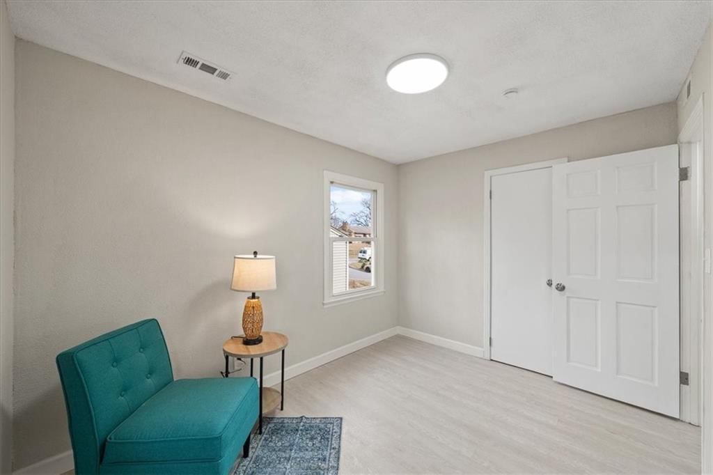 2606 Woodend Avenue — photo 21