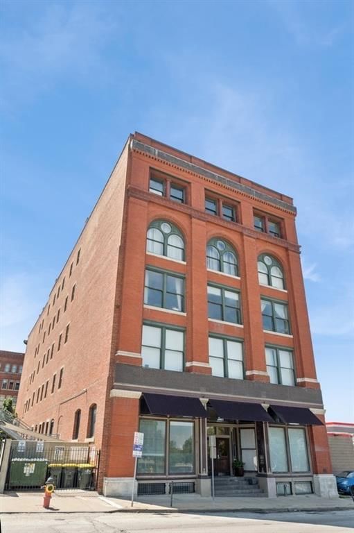 609 Central Street — photo 1