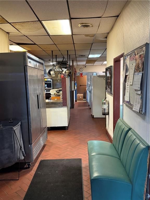 412 N Broadway Street — photo 7