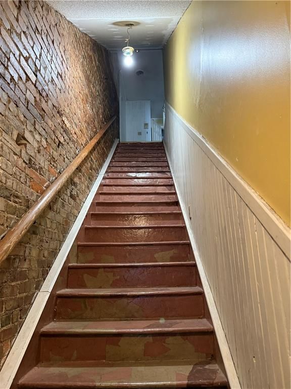 412 N Broadway Street — photo 8