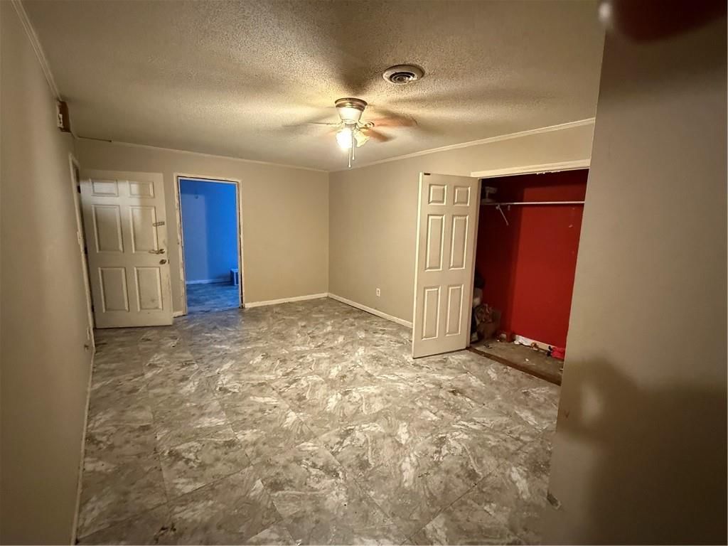 412 N Broadway Street — photo 14