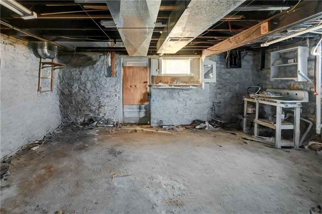 1213 Spruce Street — photo 33