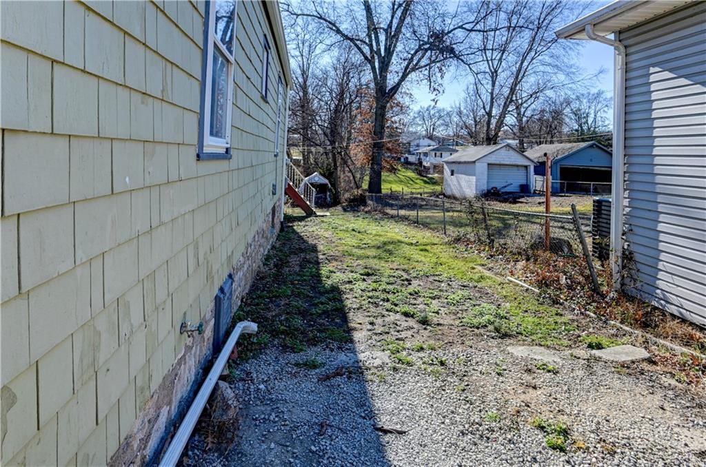 1213 Spruce Street — photo 42