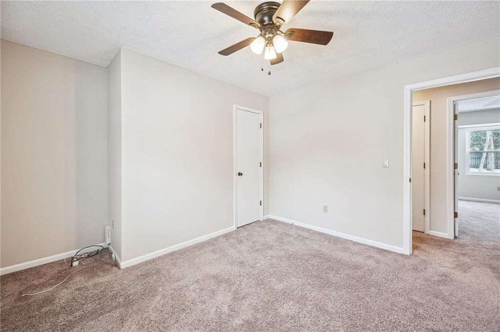 8021 N Everton Avenue — photo 24