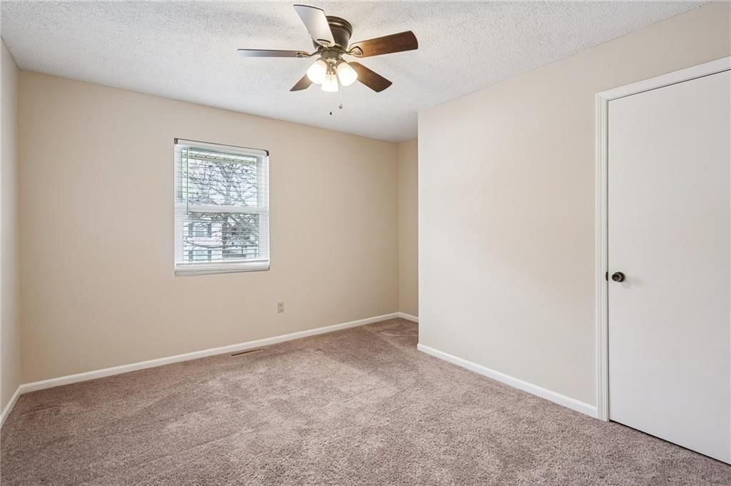 8021 N Everton Avenue — photo 25