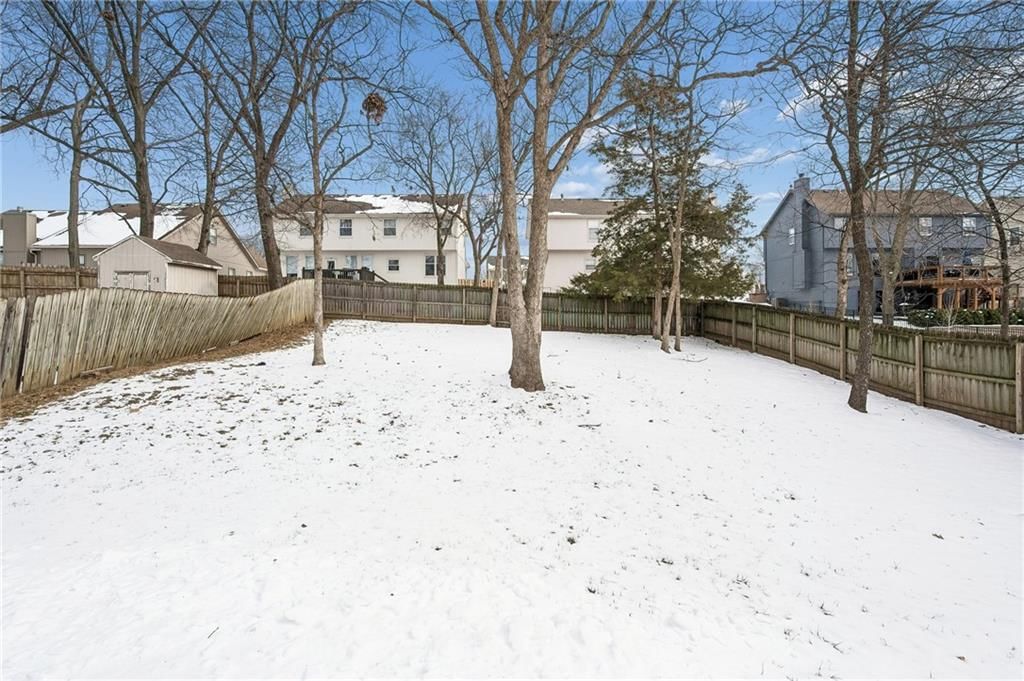 8021 N Everton Avenue — photo 30
