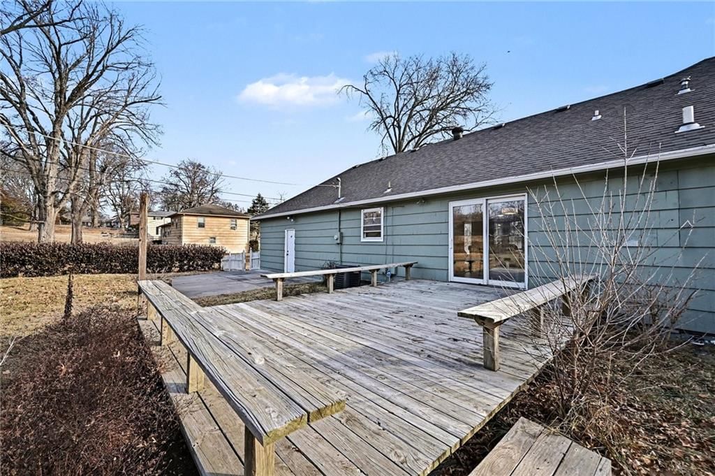 5936 Laurel Avenue — photo 26