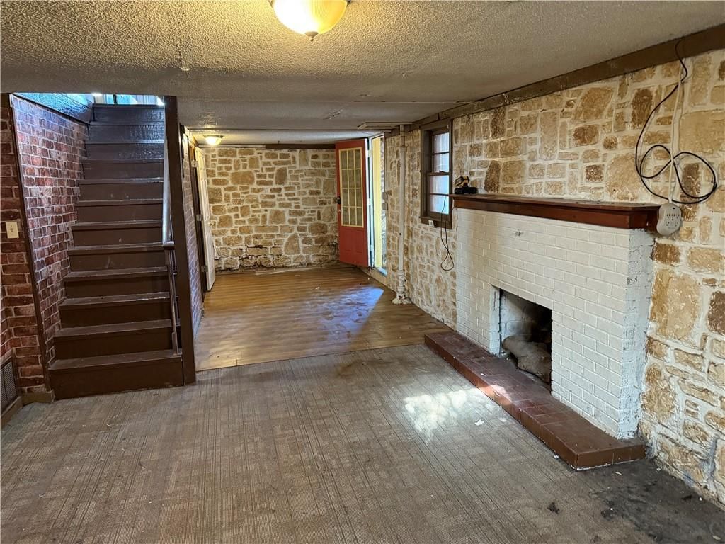11524 Hackett Street — photo 13
