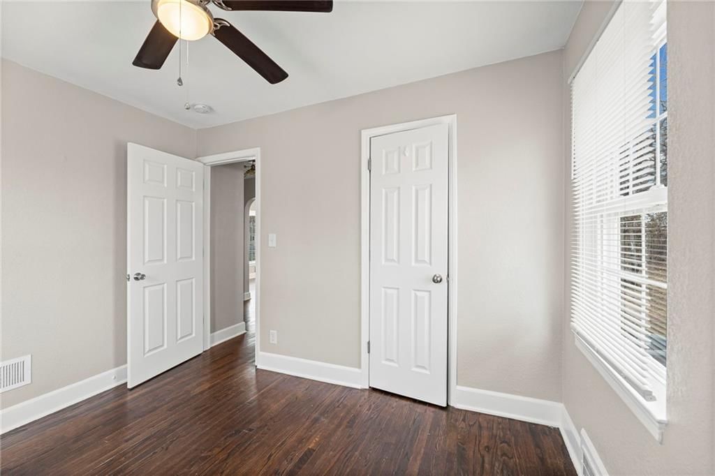 7608 W 63rd Terrace — photo 23