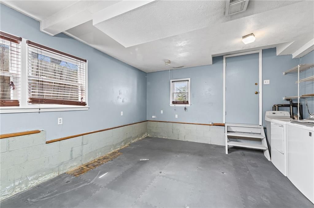 1503 N 82nd Street — photo 15