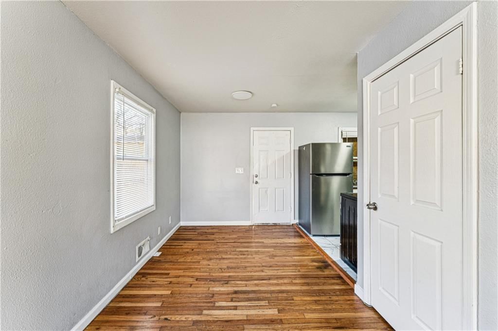 4511 Norton Street — photo 12