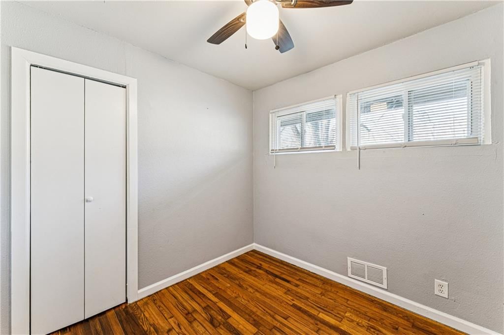 4511 Norton Street — photo 21