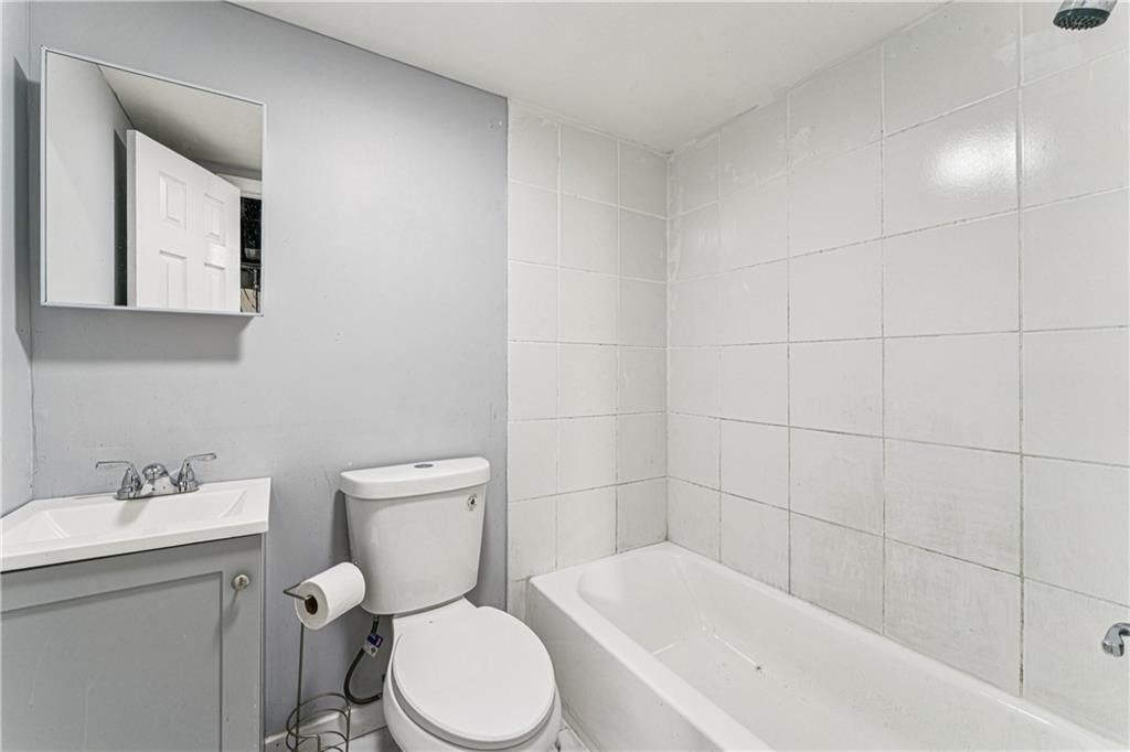 4511 Norton Street — photo 23