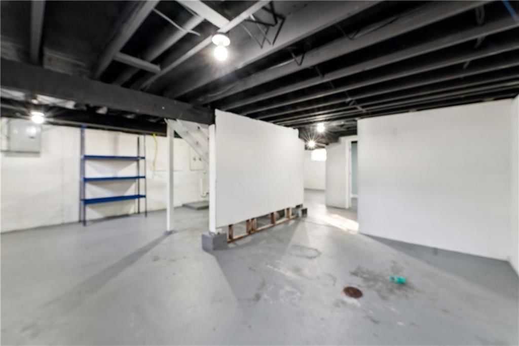 4511 Norton Street — photo 39