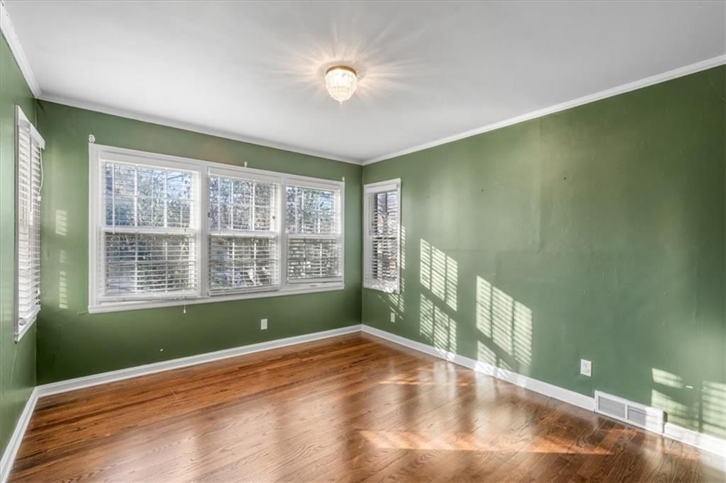 1231 W 70 Terrace — photo 16