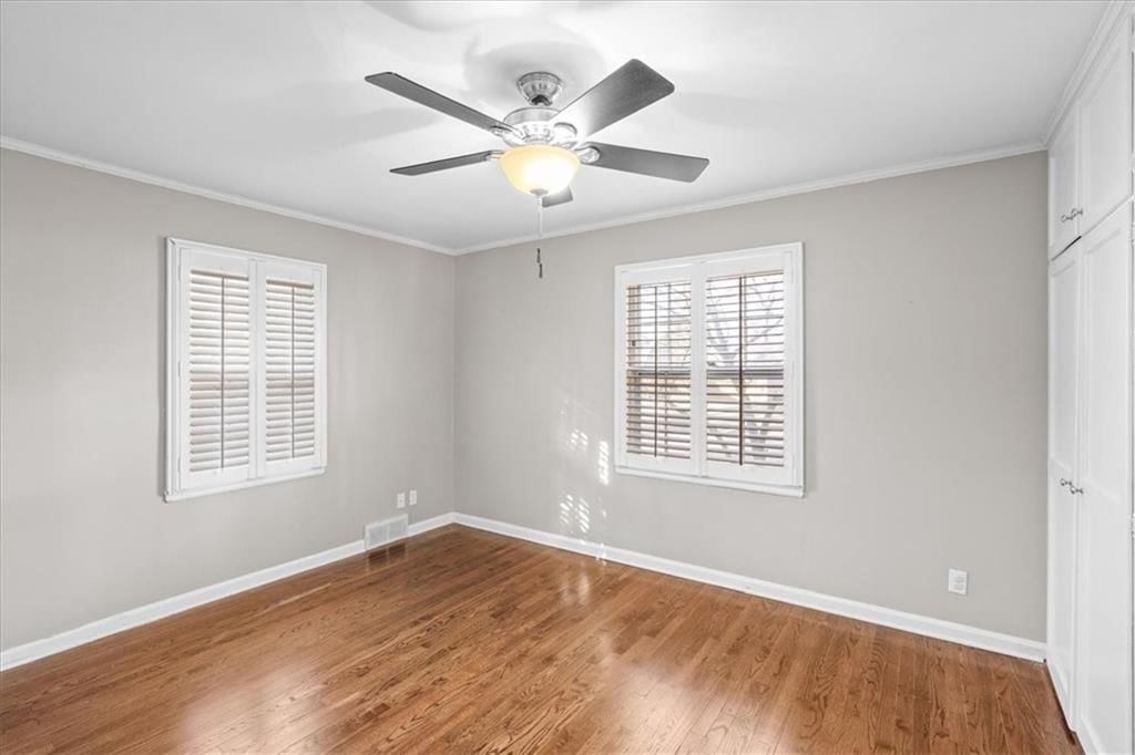 1231 W 70 Terrace — photo 17
