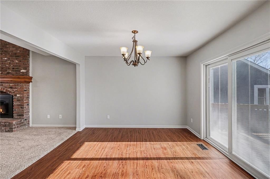 10905 W 115th Street — photo 9
