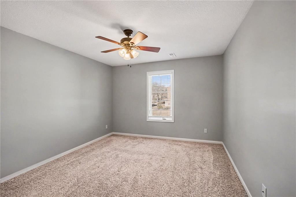 10905 W 115th Street — photo 19