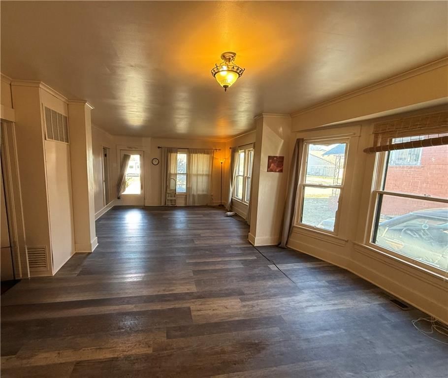3108 Crawford Avenue — photo 2