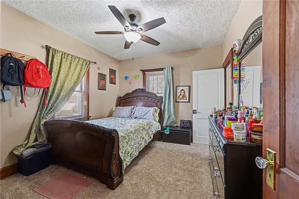 2311 S 15th Street — photo 10