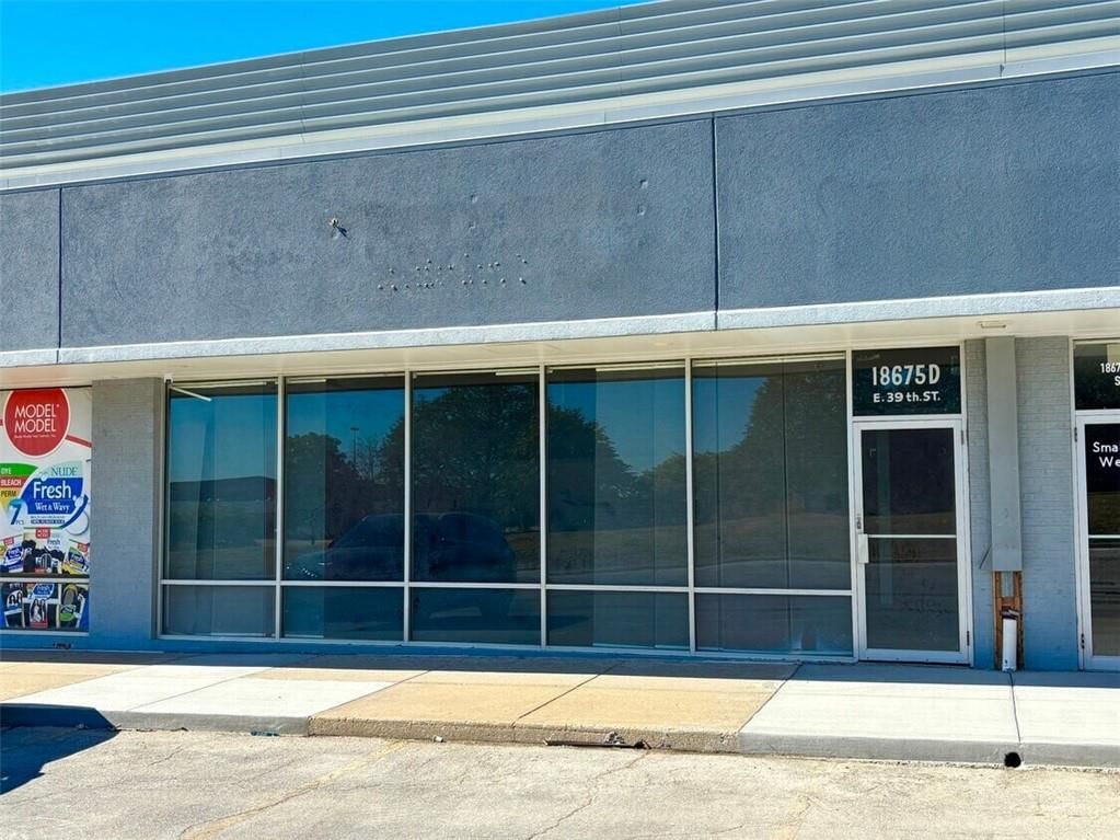 18675 E 39th Street — photo 13