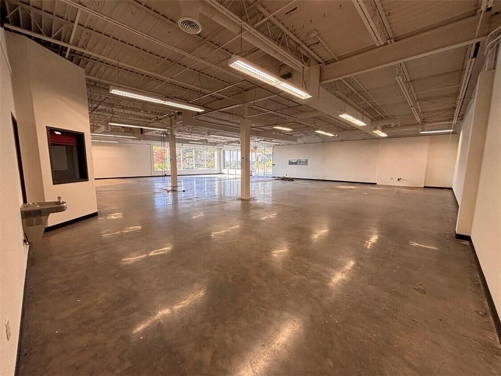 18675 E 39th Street — photo 36