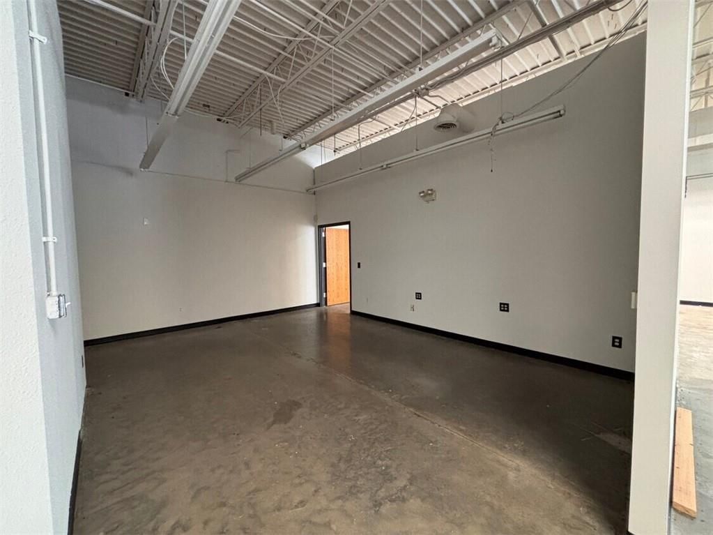 18675 E 39th Street — photo 37