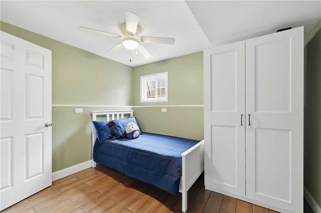 405 S Monroe Street — photo 14