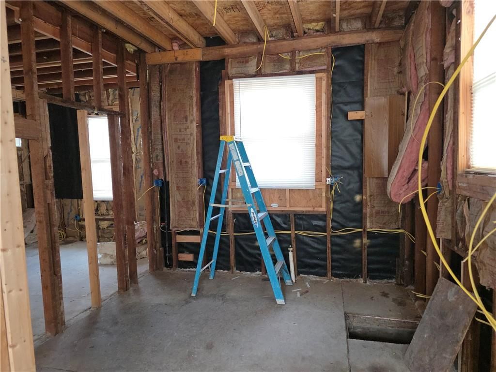 511 S willow Street — photo 5