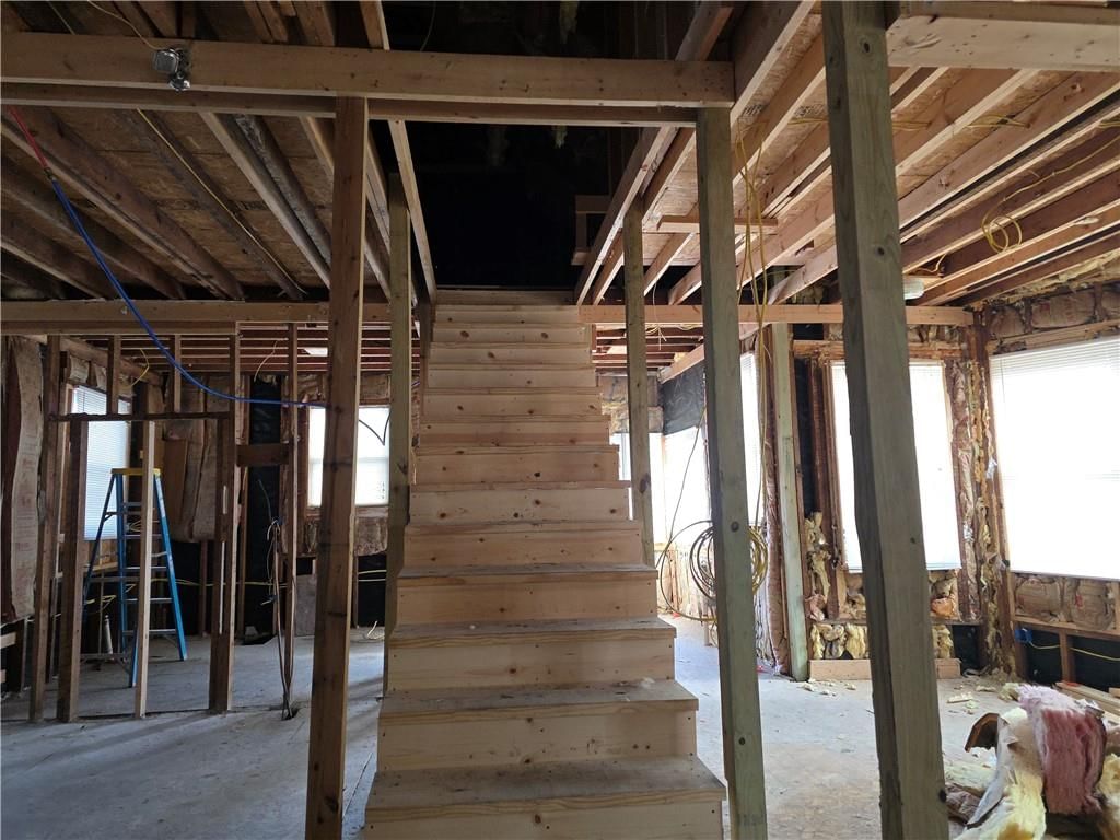 511 S willow Street — photo 8
