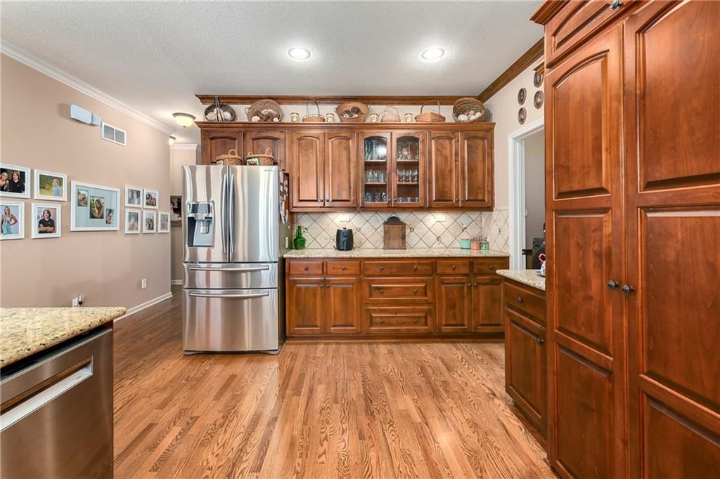 908 SW Olympia Court — photo 19