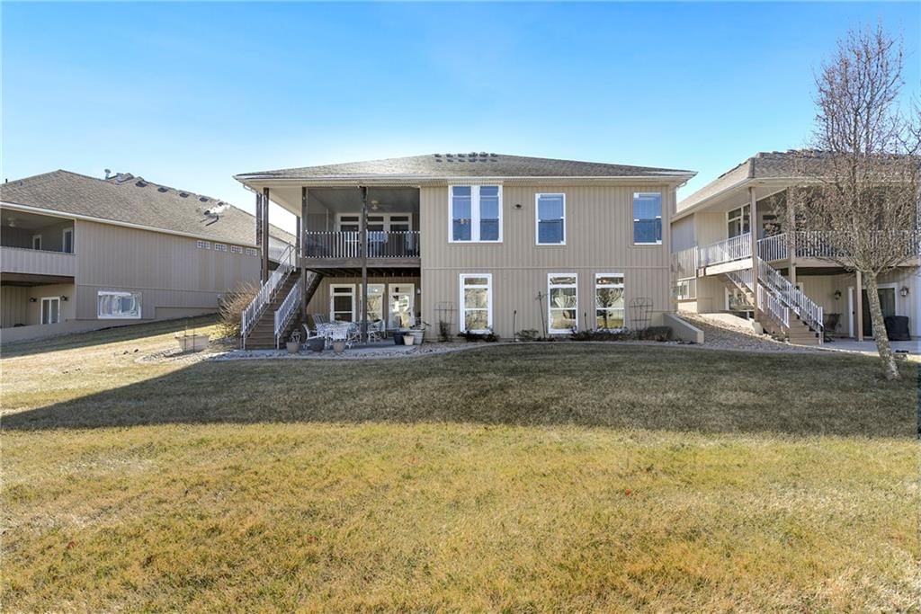 908 SW Olympia Court — photo 41