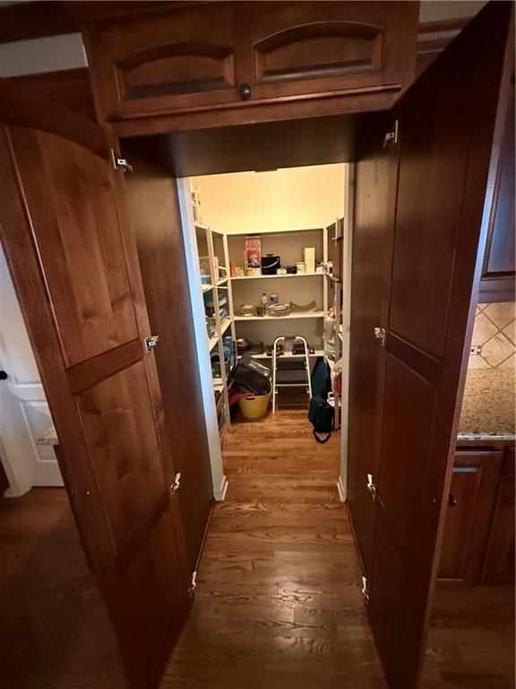 908 SW Olympia Court — photo 56