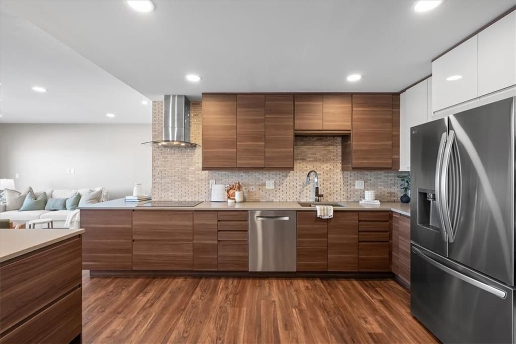 121 W 48th Street — photo 8