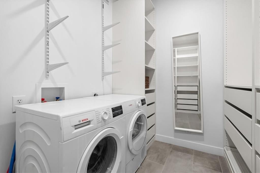 121 W 48th Street — photo 24