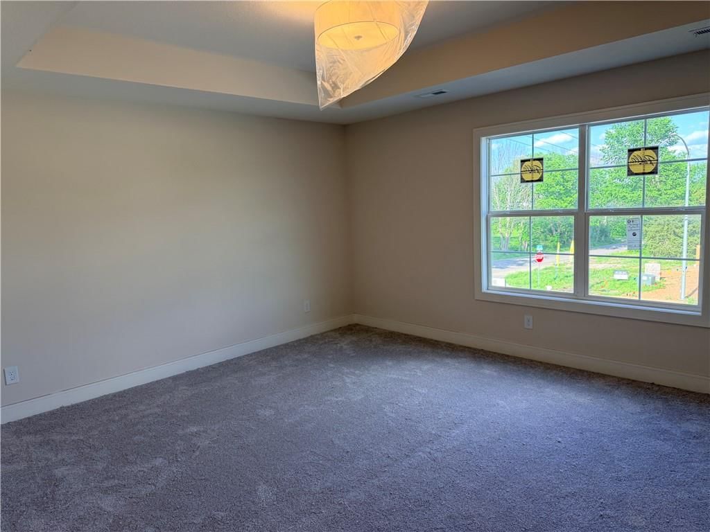 20702 Emerald Street — photo 11