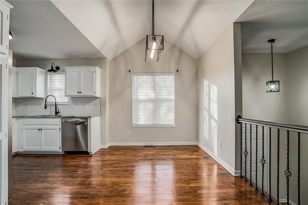 1816 SE 7th Street — photo 6