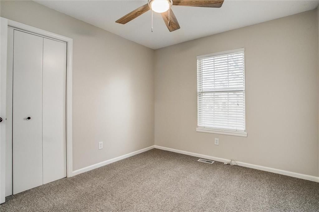 1816 SE 7th Street — photo 11