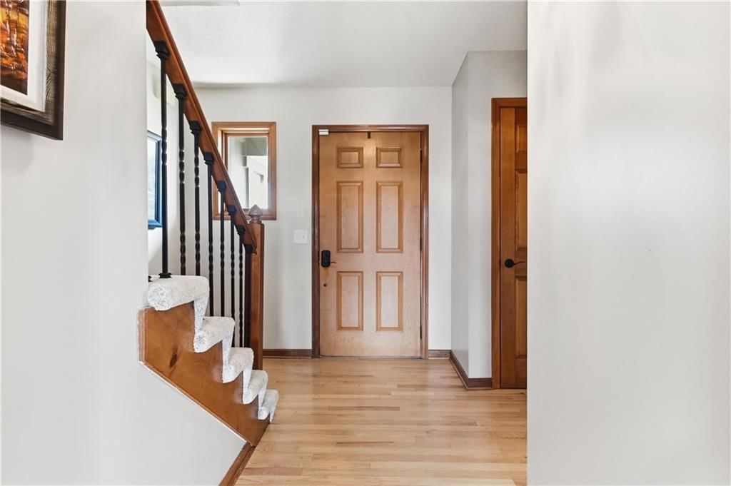 16248 W Briarwood Court — photo 5